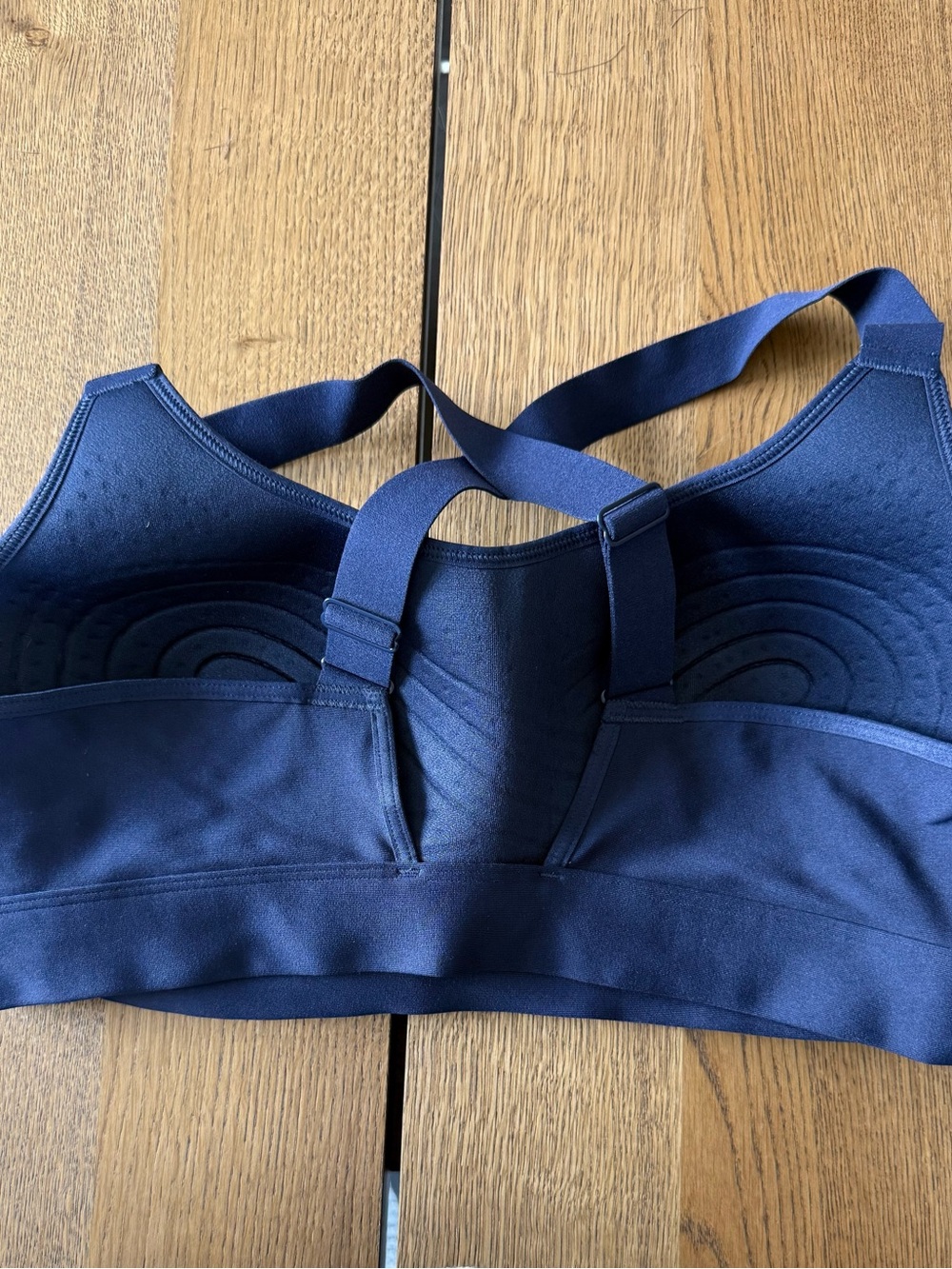 Under Armour Women's Navy Blue Cross-Back Low-Impact Sports Bra - Picture 2 of 3